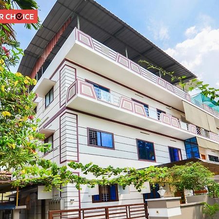 Oyo Home 81801 Akash Villa Trippapur Екстер'єр фото