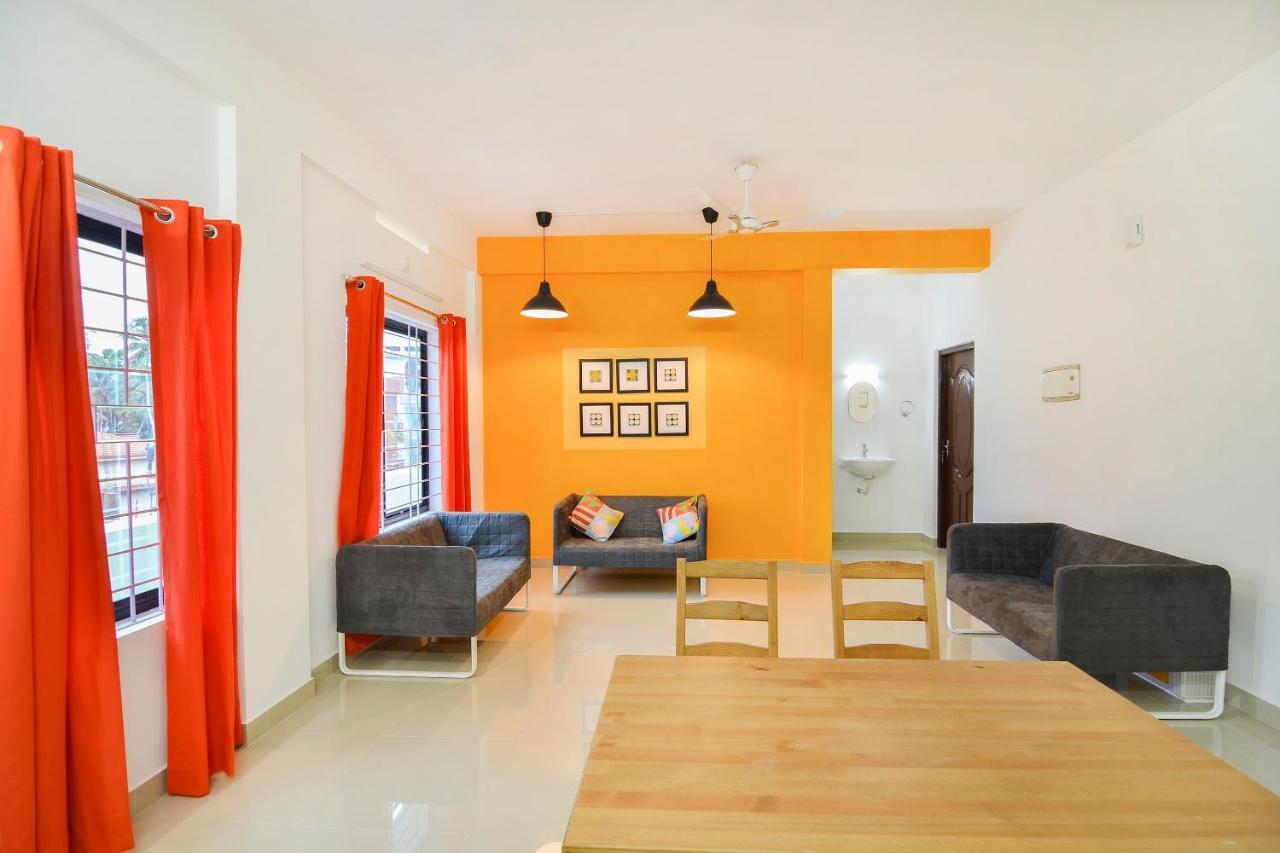Oyo Home 81801 Akash Villa Trippapur Екстер'єр фото