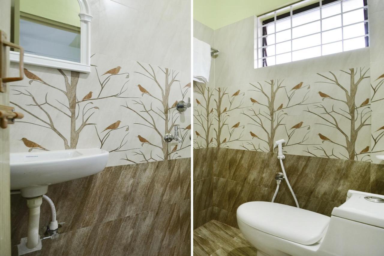 Oyo Home 81801 Akash Villa Trippapur Екстер'єр фото