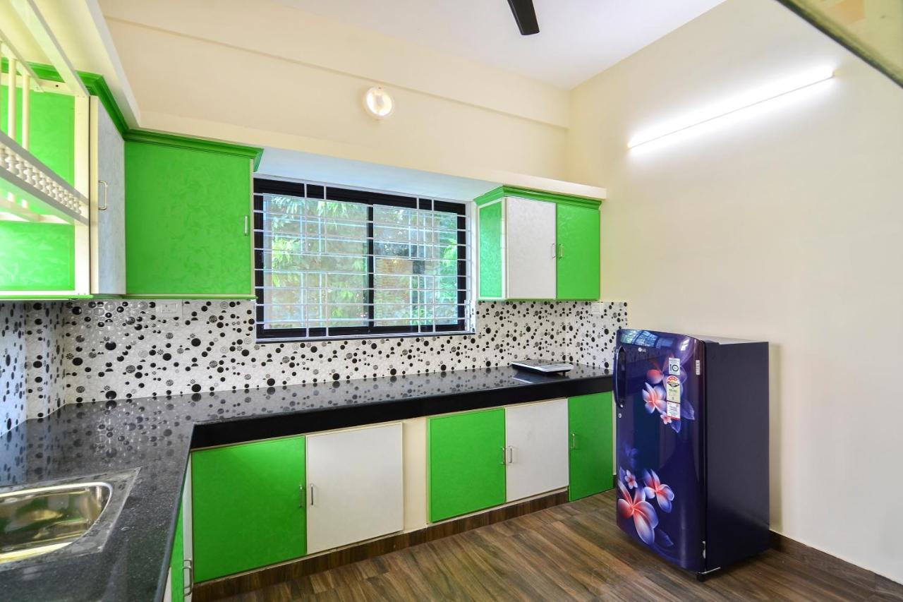 Oyo Home 81801 Akash Villa Trippapur Екстер'єр фото